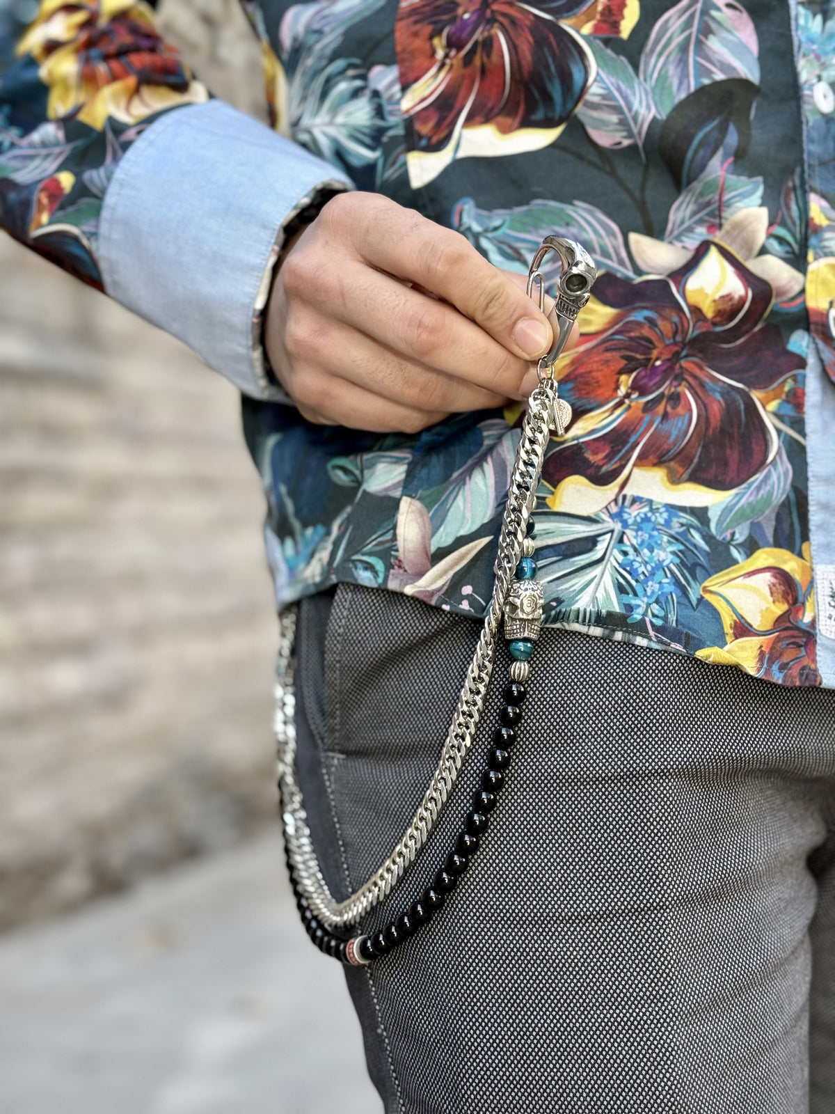 Chain 610