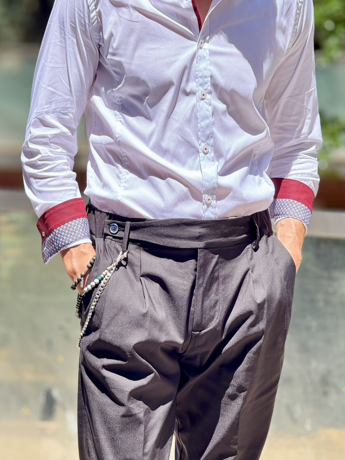 Camisa Blanca Cansano puño detalles en rojo