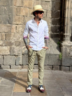 Camisa Blanca Cerchio puño detalles en Marrón
