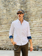 Camisa Blanca Prata puño detalles en Azul