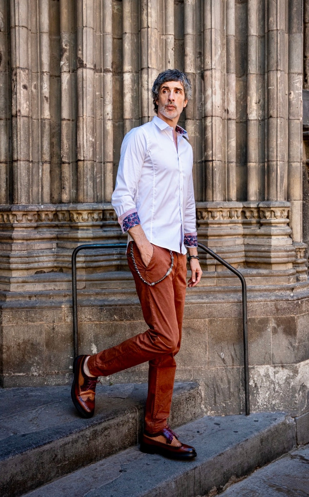 Camisa Blanca Roveto Puño Rojo